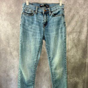 BDG Urban Outfitters Med Wash High Rise Skinny Jeans Size 24
